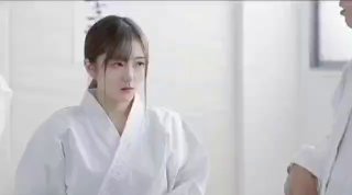 恐怖休息站舔逼狂魔《张先生探花》约炮正规足疗店拉下水的离异良家久旱逢甘露叫的好销魂舔逼高潮好几波